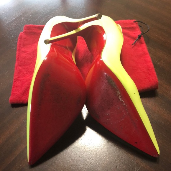 I’m selling Christian Louboutin - Picture 2 of 6